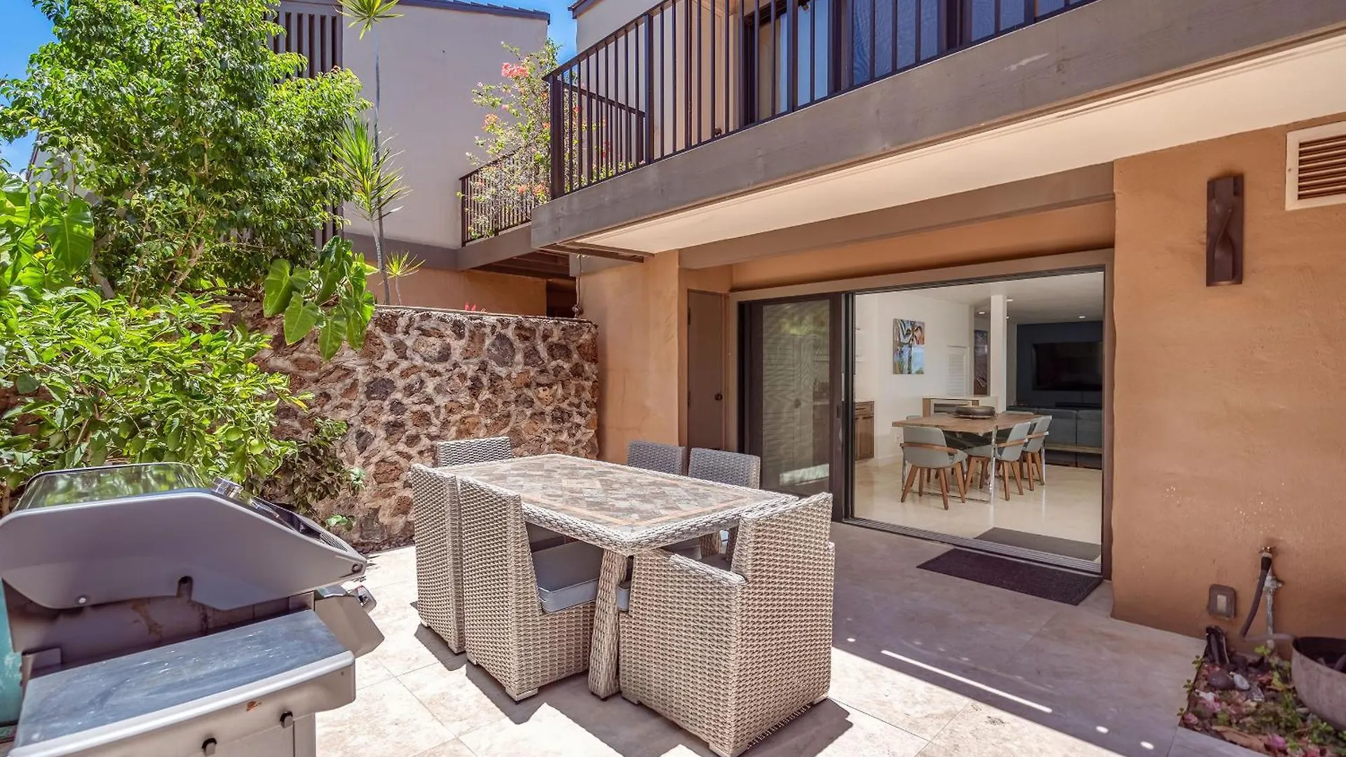 펜션 Wailea Elua Village 803, Ocean Views, Modern Reno